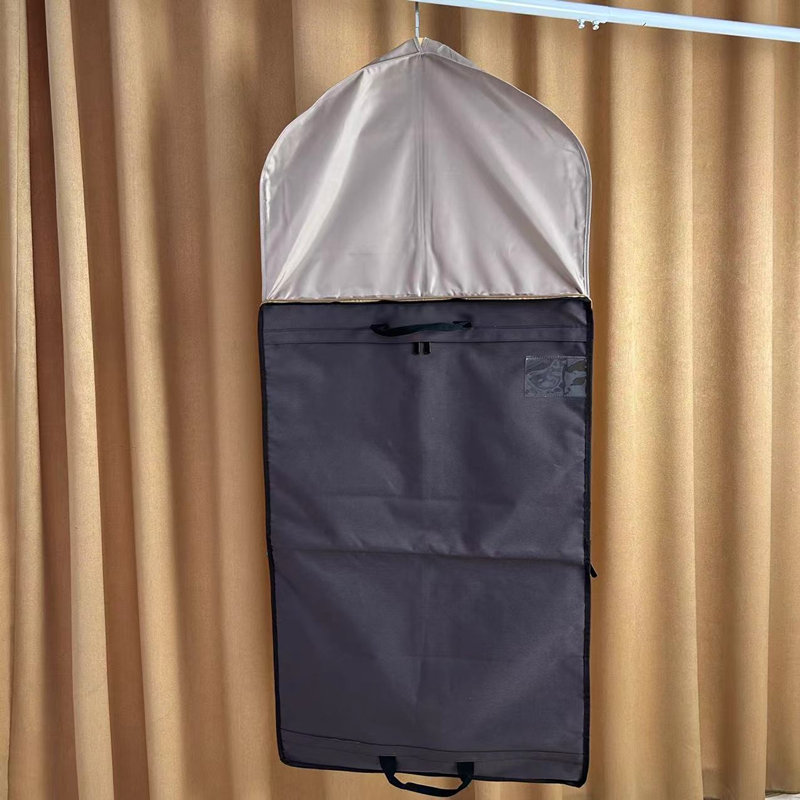 Foldable Carry on Garment Bag