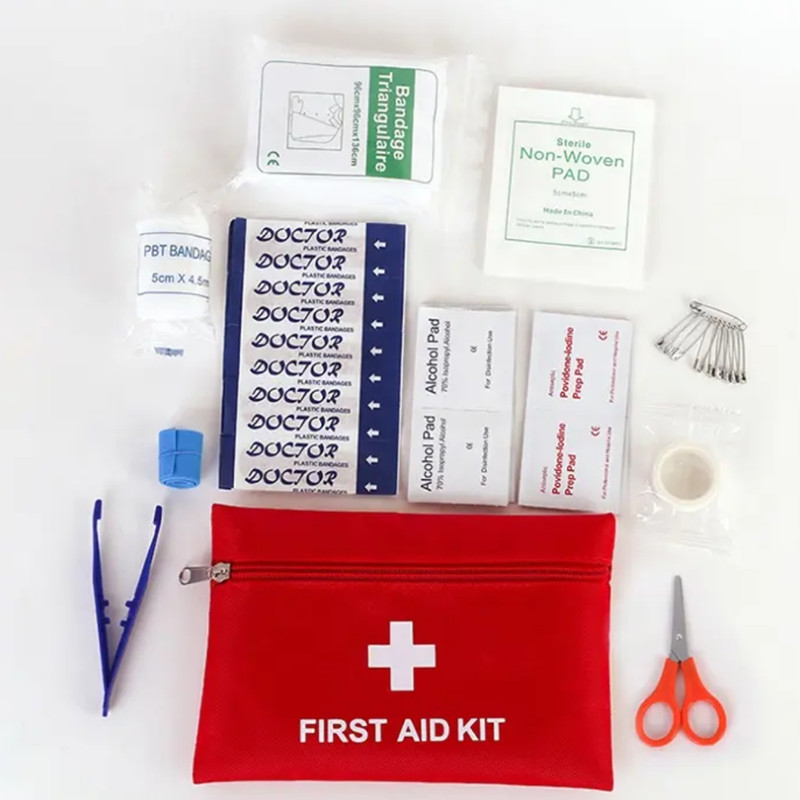 First Aid Emergency Kit small Bag 